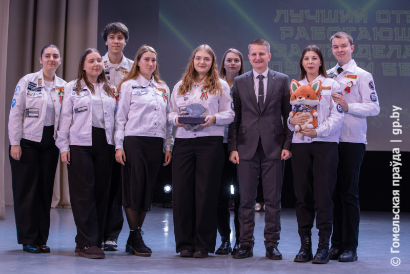 В объективе – молодежь: Гомельская область подвела итоги третьего трудового семестра