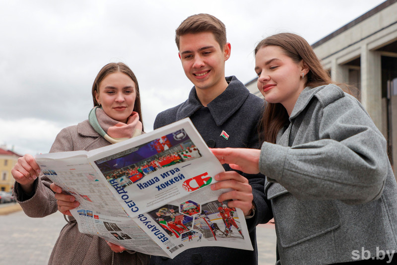 Познакомились с активными болельщиками команды Президента в Республиканской хоккейной лиге