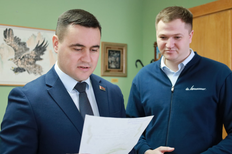 Благотворительный проект БРСМ «Елка желаний»