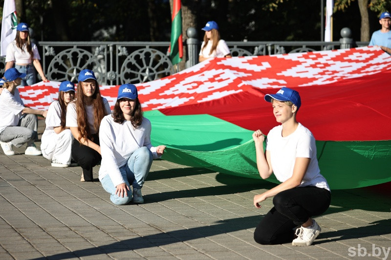 Белорусская делегация прибыла в Смоленск на форум "Молодежь - за Союзное государство" Белорусская делегация прибыла в Смоленск на форум "Молодежь - за Союзное государство"